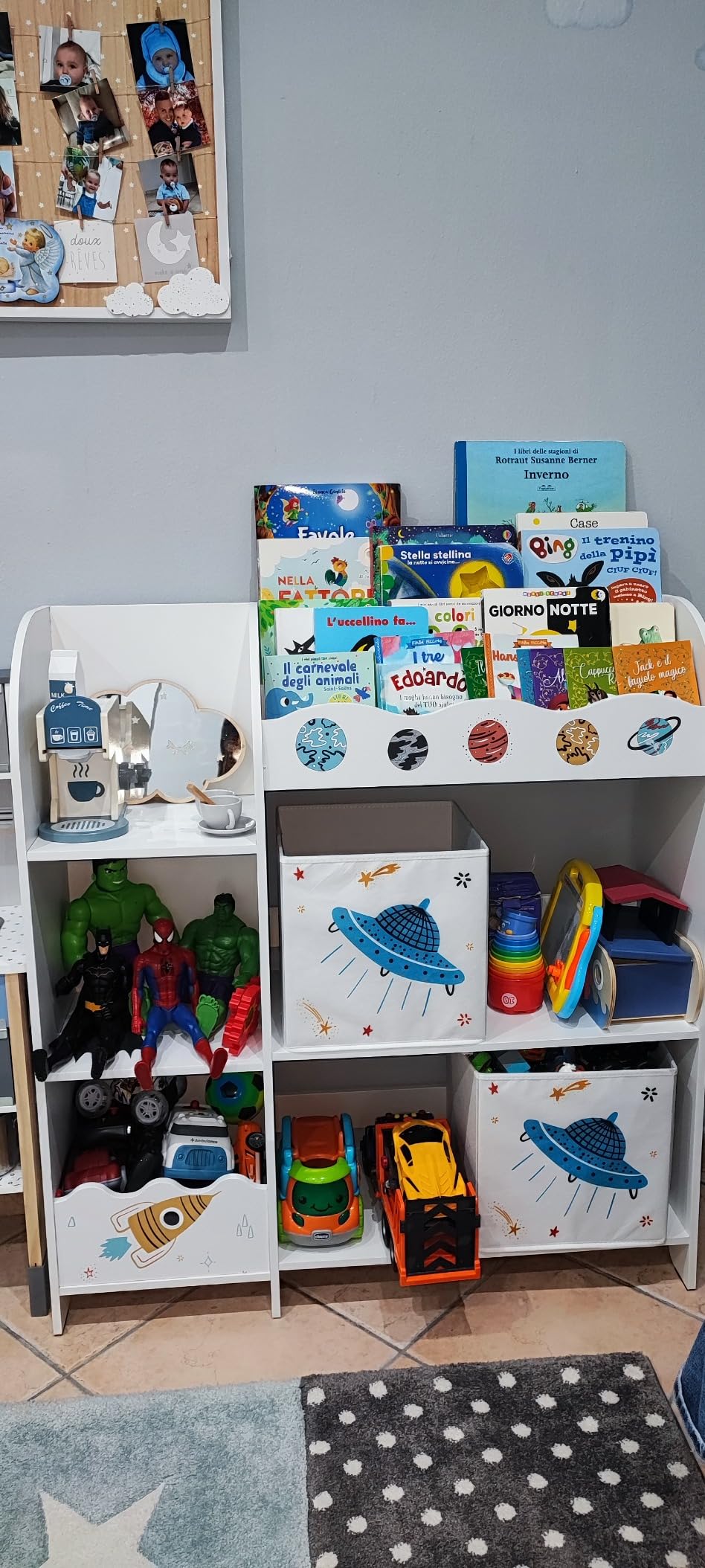 Armadio con 3 livelli e 5 scompartimenti per bambini, Organizer con 2  cassetti per giocattoli e libri 3 Motivi - Costway